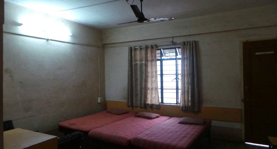 Kailas Tourist Hotel, Nashik 5